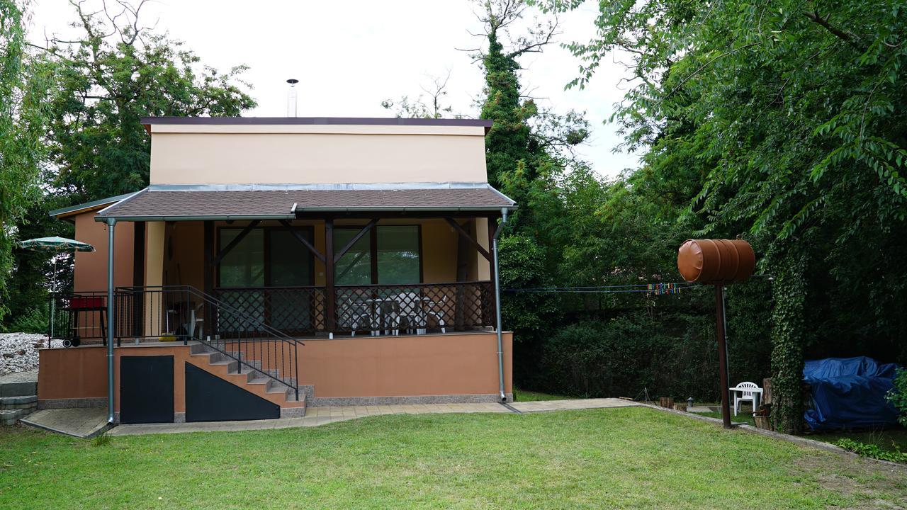 Tobo House Along The River Danube Radvan nad Dunajom Ngoại thất bức ảnh